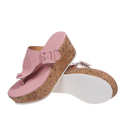 Sandales d'été modèle tongs semelle haute